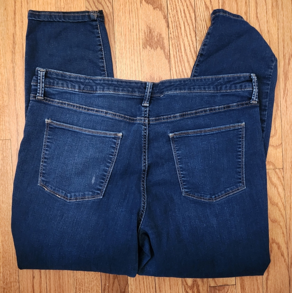 Universal Thread Jeans - Picture 3 of 5